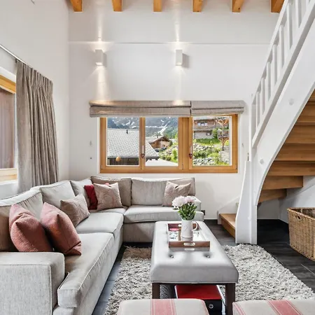 Apartment Duplex Piste Rouge By Miggins *